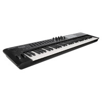 MIDI клавиатура [OXYGEN61MKV] M-audio [Oxygen 61 MKV] 61 клавиша, LCD дисплей, 8 энкодеров, 8 пэдов, 9 фейдеров, 12 кнопок управления, колеса высоты тона и модуляции, smart control, auto-mapping, встроенный арпеджиатор, 1/4" Jack вход для педали суст