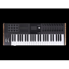 MIDI клавиатура [231622] Arturia [KeyLAB 49 MK3 Black] 49 клавиш, полувзвешенная механика, дисплей, 12 пэдов, 9 фейдеров, 9 поворотных регуляторов, 3 входа для подключения педалей, MIDI in/out, USB-C