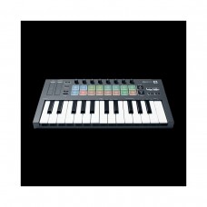 Novation FLkey Mini  MIDI-контроллер