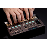 Синтезатор KORG Volca FM2