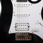 Электрогитара ROCKDALE Akira HSS Black